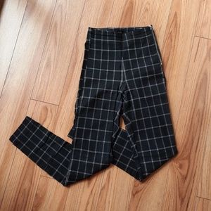 CHRISTY Super Skinny Pant - Black/White Pinstripe XXS